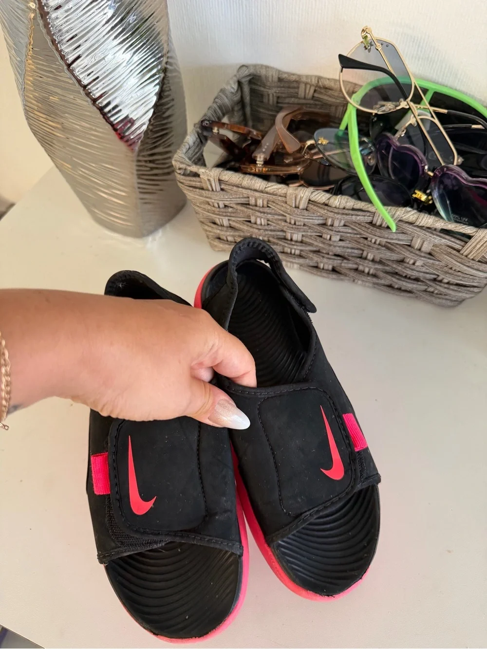 Nike Kids Water Shoe in Black with Pink Sole